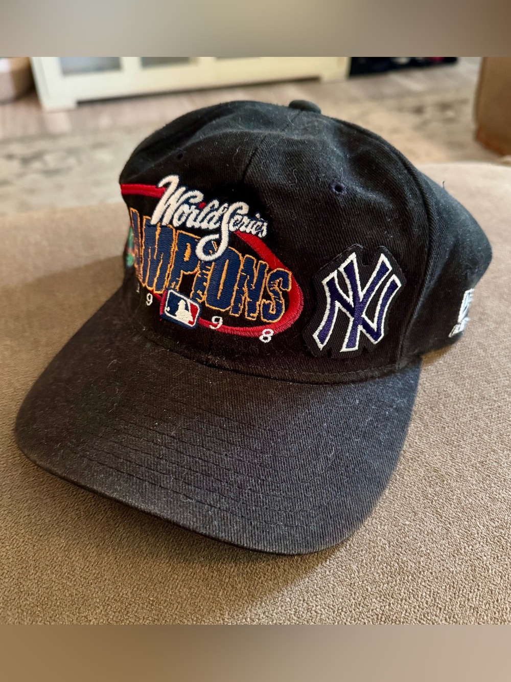 Vintage New York Yankees 1998 World Series Champions Hat Snapback New Era MLB
